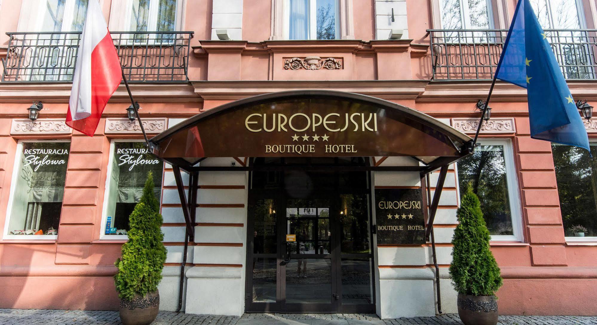 Europejski Boutique Hotel 라돔 외부 사진